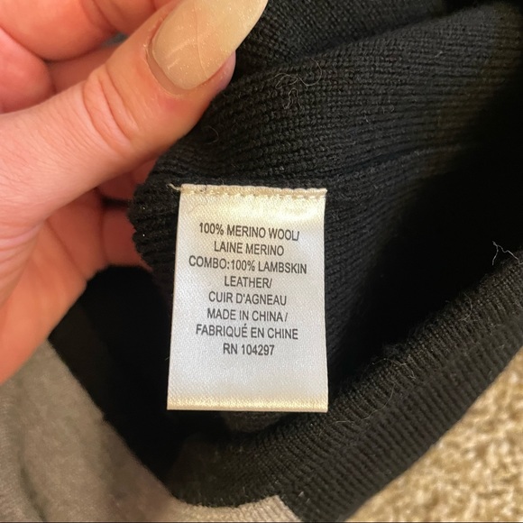 Milly Grey and Black Knit Dress with Leather Shoulder Detail | Size XS (P) - Picture 4 of 7